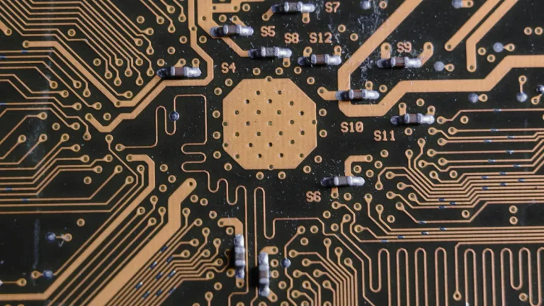 How PCB Manufacturing and Assembly Processes Work in Lithuania